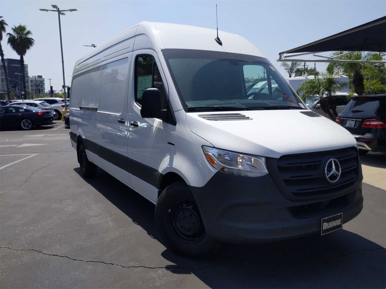 New 2024 Mercedes-Benz eSprinter 170 Cargo
