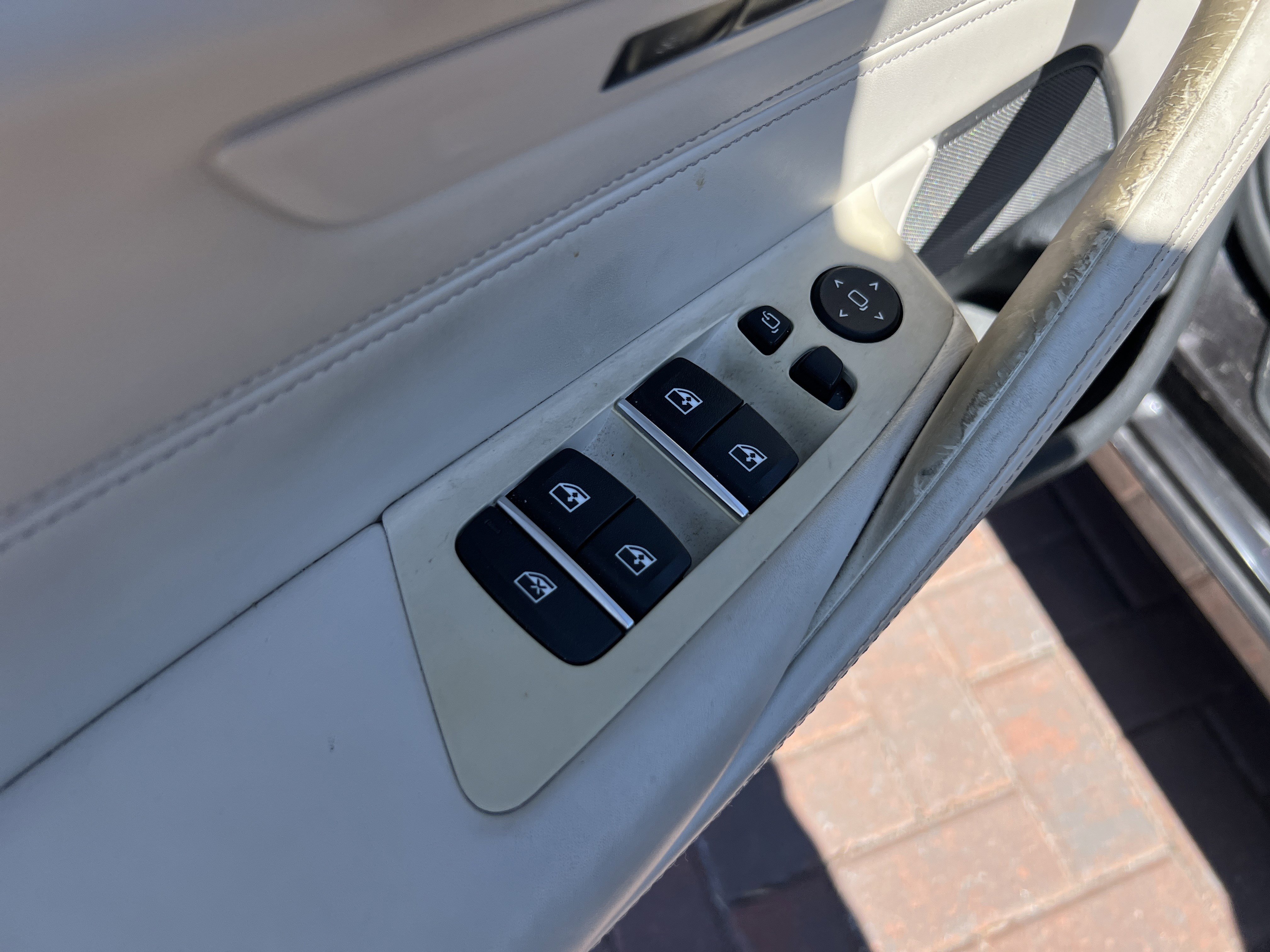 Used 2019 BMW 540i w/ Luxury Seating Package RWD image 15