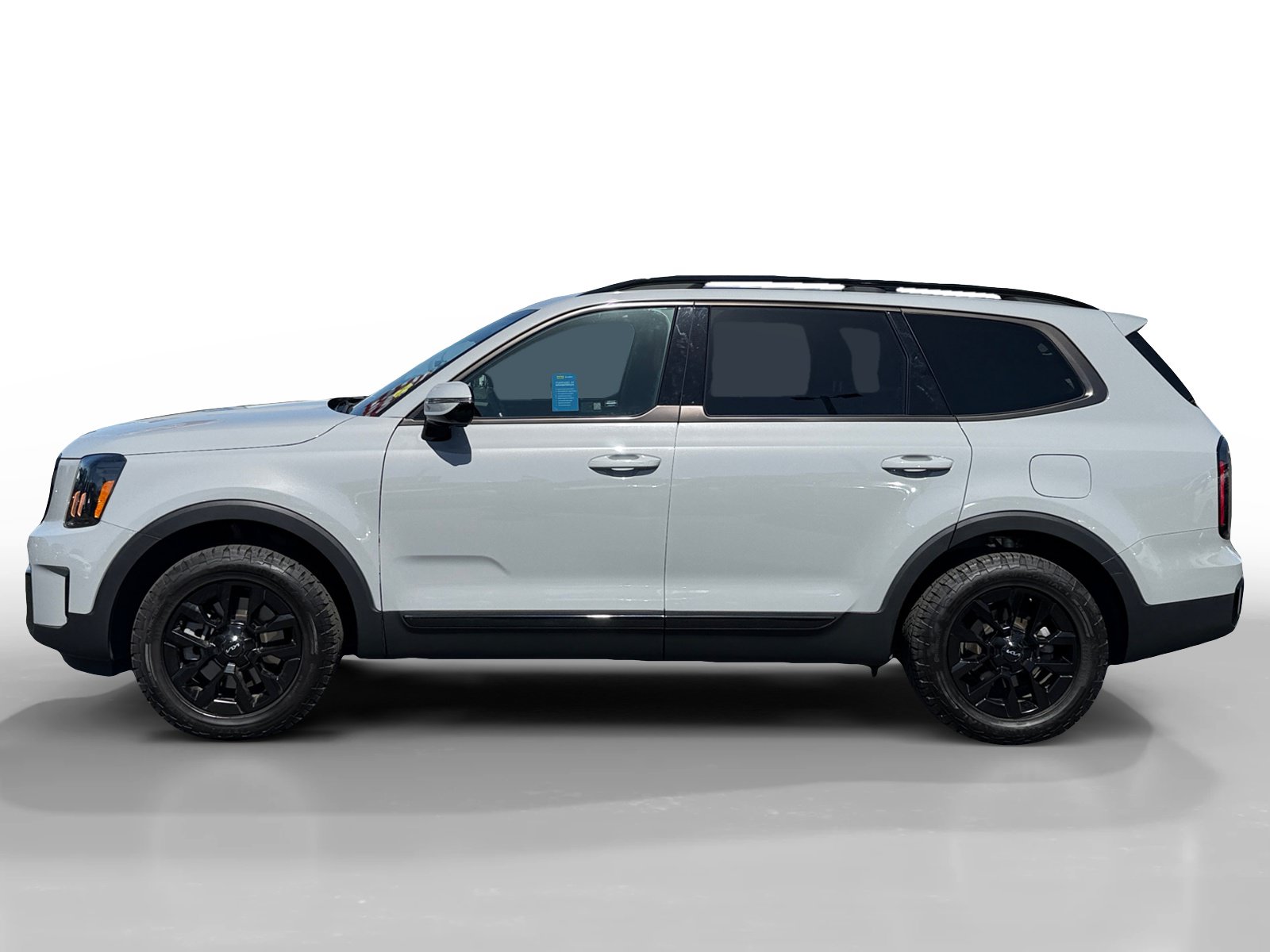 Used 2024 Kia Telluride SX Prestige X-Pro AWD/4WD image 2