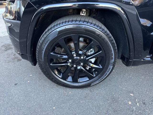 Used 2020 Jeep Grand Cherokee Altitude RWD image 26