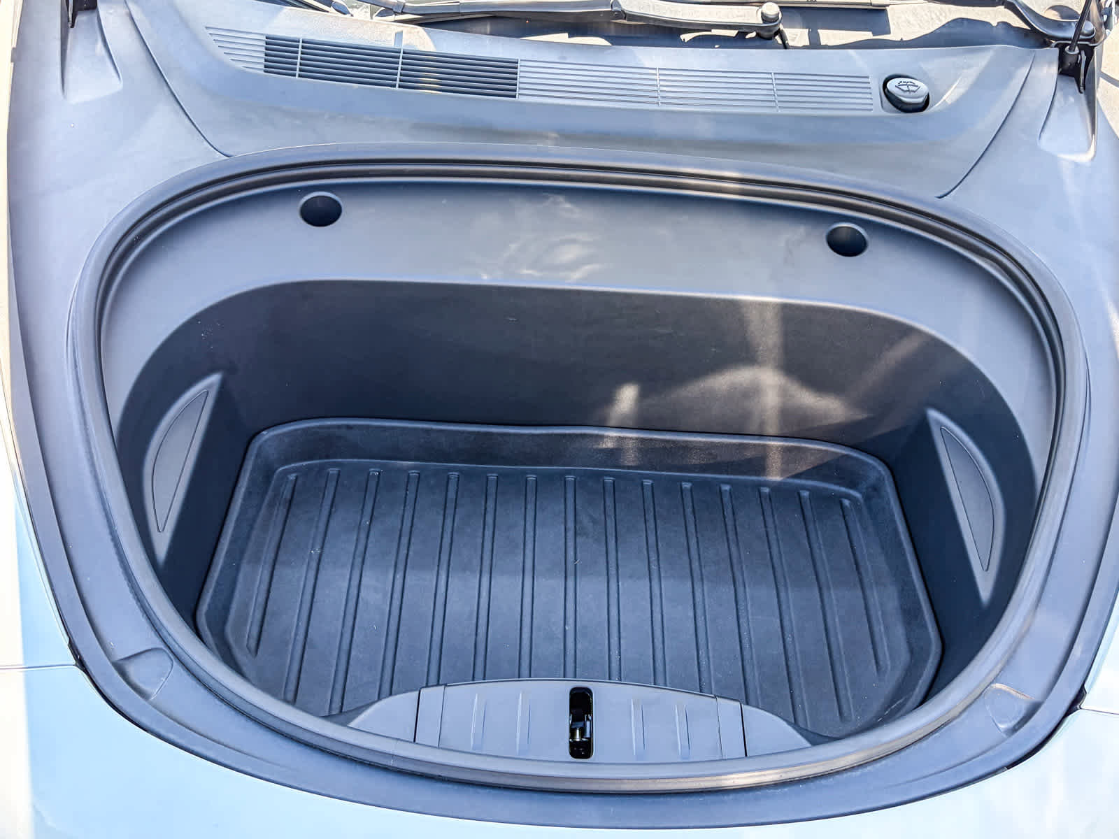 Used 2022 Tesla Model 3 image 25