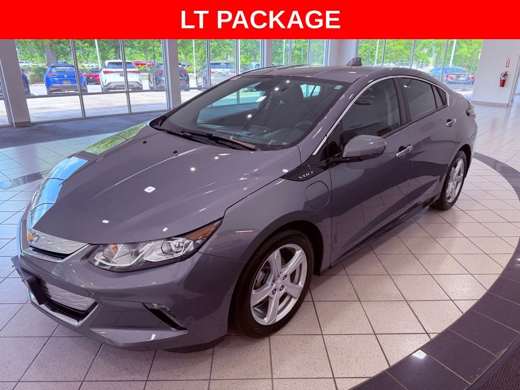 Used 2018 Chevrolet Volt LT w/ Comfort Package FWD image 3