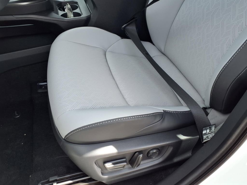 New 2026 Subaru Uncharted AWD image 17