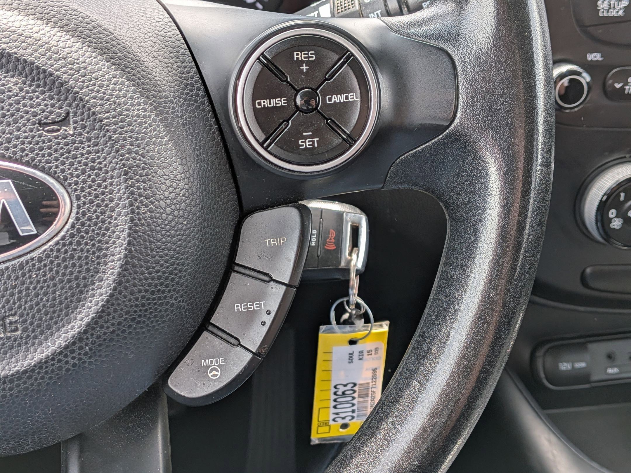 Used 2015 Kia Soul FWD image 16