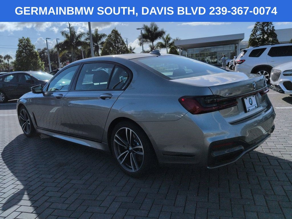 Used 2022 BMW 740i xDrive w/ M Sport Package AWD/4WD image 7