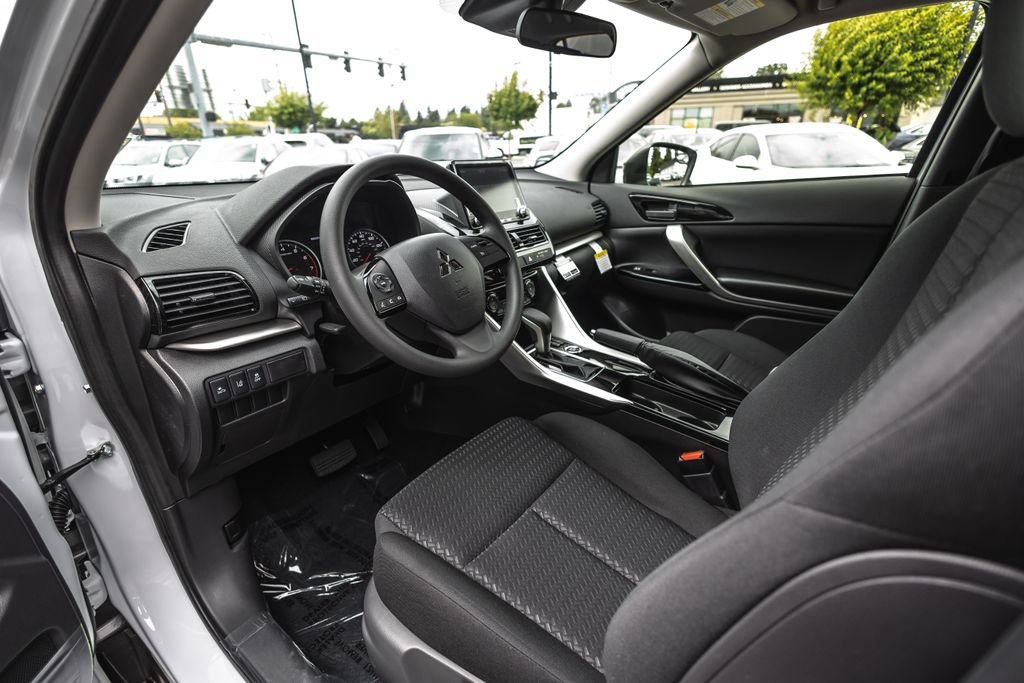 New 2026 Mitsubishi Eclipse Cross LE AWD/4WD image 16