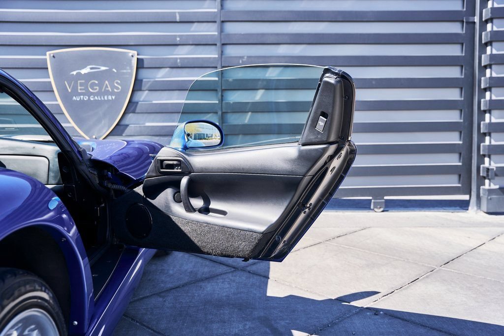Used 1996 Dodge Viper GTS RWD image 36