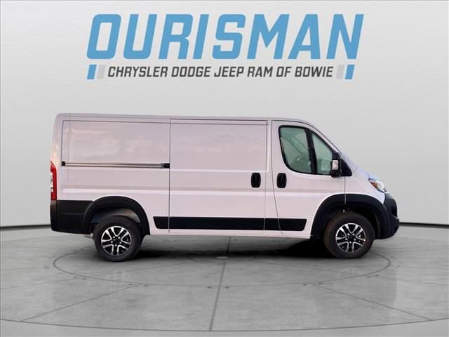 New 2025 RAM ProMaster 3500 w/ Quick Order Package 22G SLT image 2