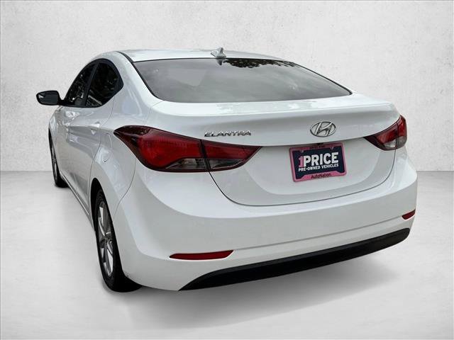 Used 2016 Hyundai Elantra SE w/ Option Group 02 FWD image 5