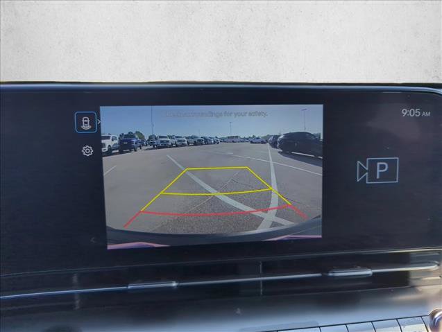 Used 2025 Hyundai Kona SEL FWD image 13