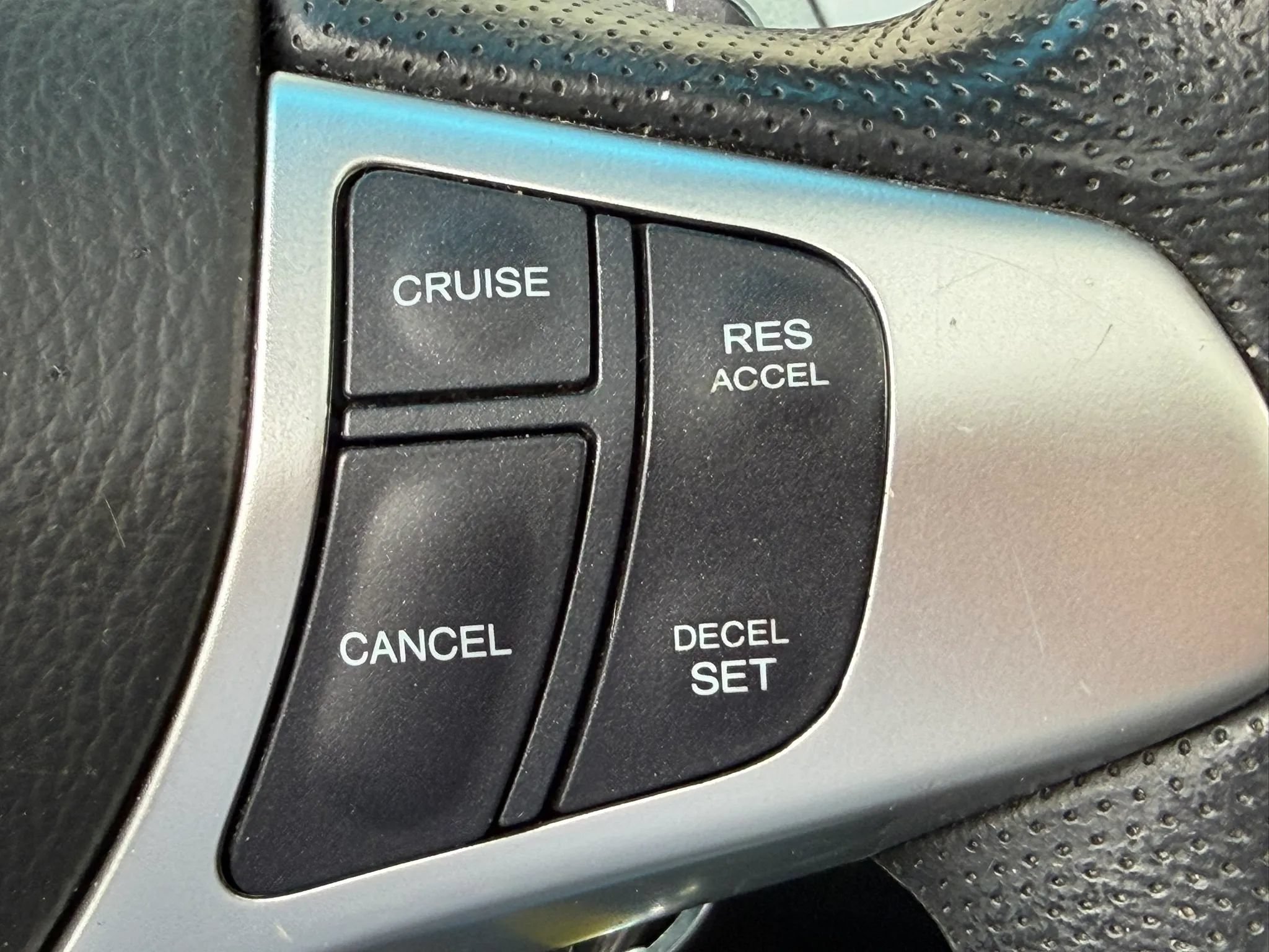Used 2008 Acura RDX SH-AWD image 21