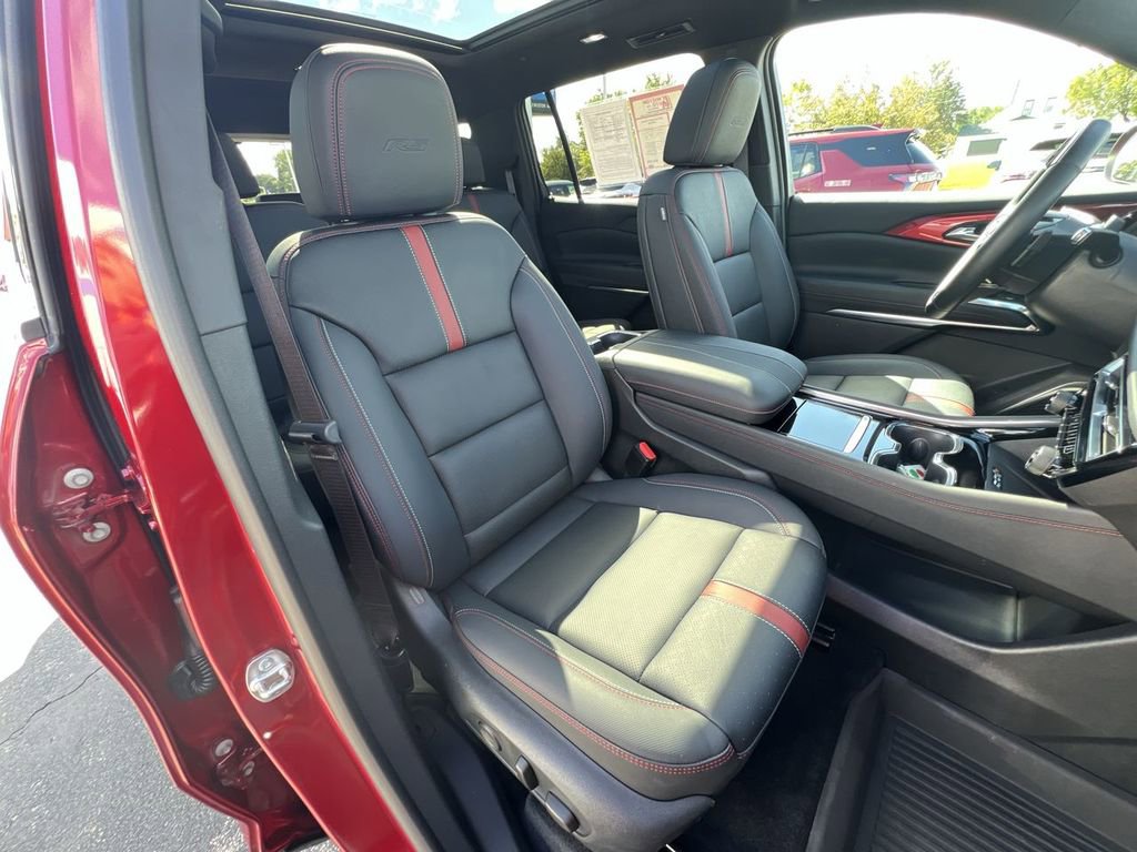 Certified 2024 Chevrolet Traverse RS w/ LPO, Floor Liner Package image 29