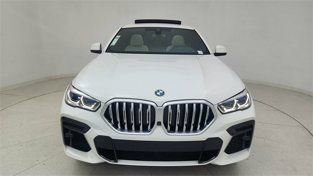Used 2023 BMW X6 xDrive40i w/ Executive Package image 2