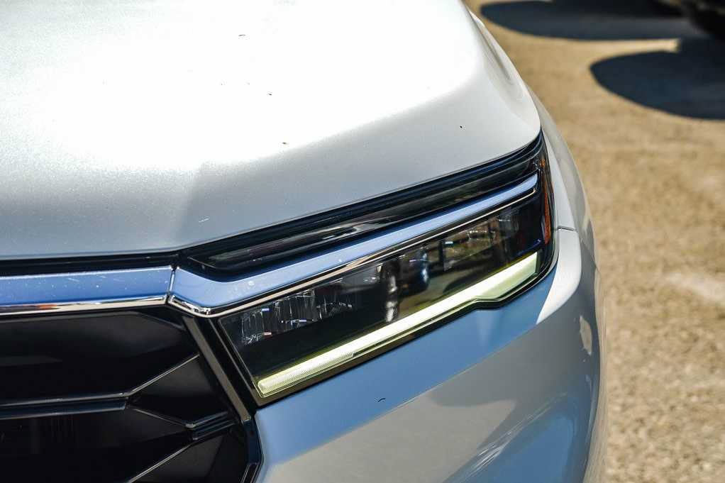 Used 2024 Honda Pilot Touring image 8