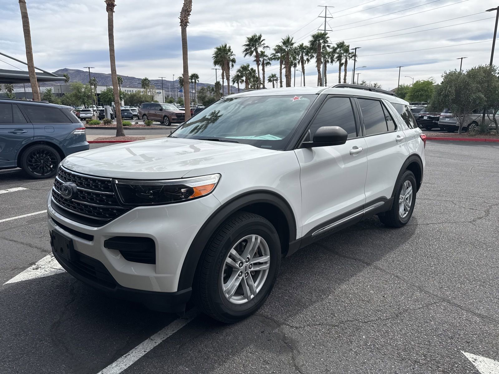 Used 2022 Ford Explorer XLT w/ Class IV Trailer Tow Package