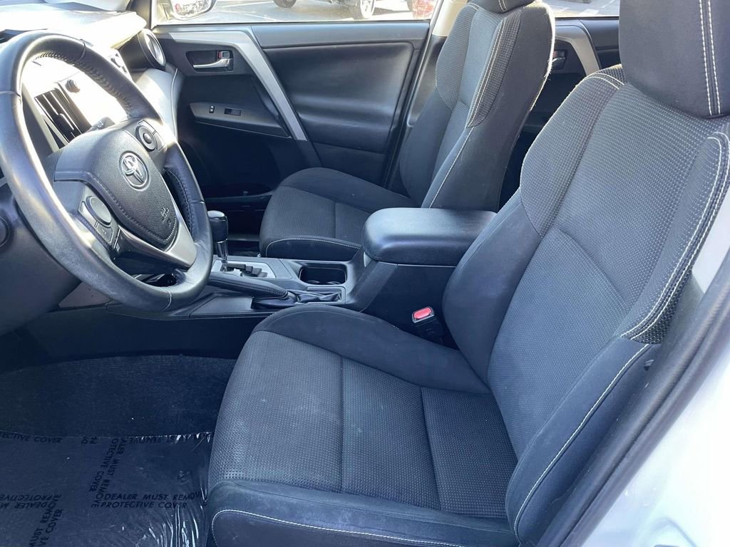 Used 2016 Toyota RAV4 XLE image 27