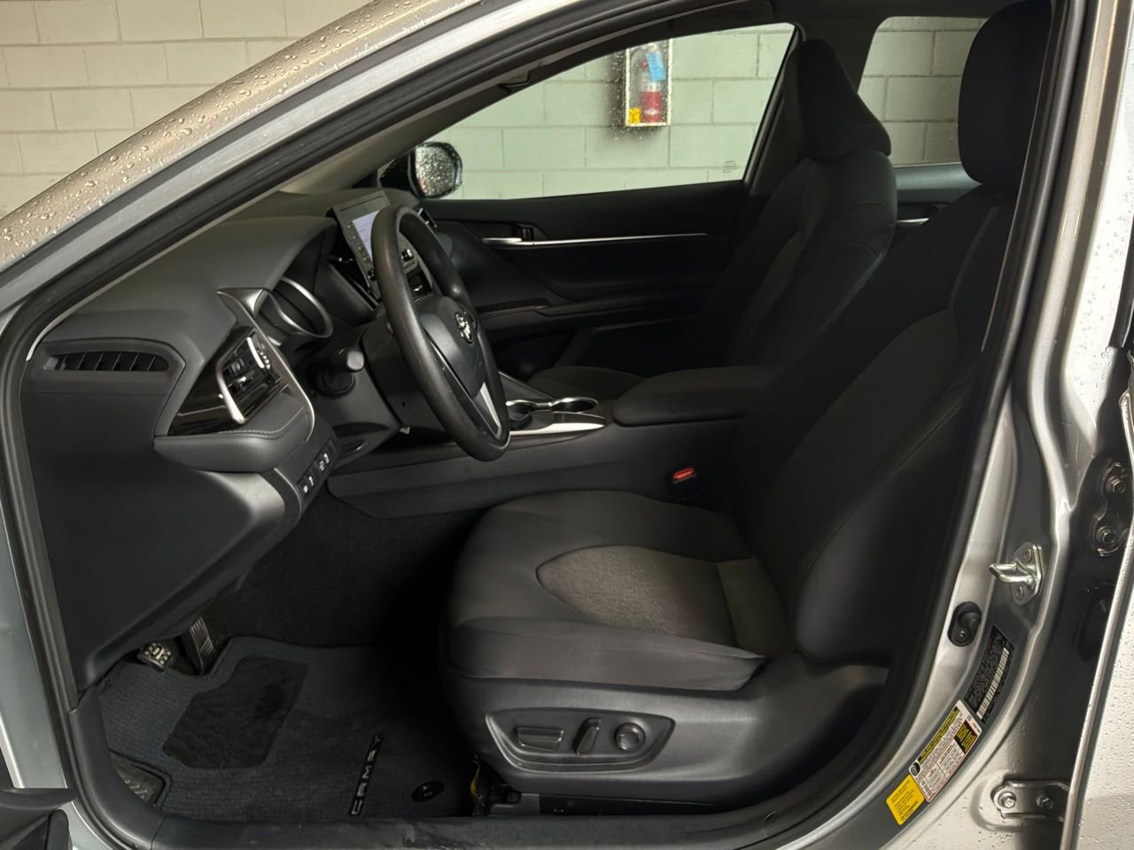 Used 2024 Toyota Camry LE FWD image 10