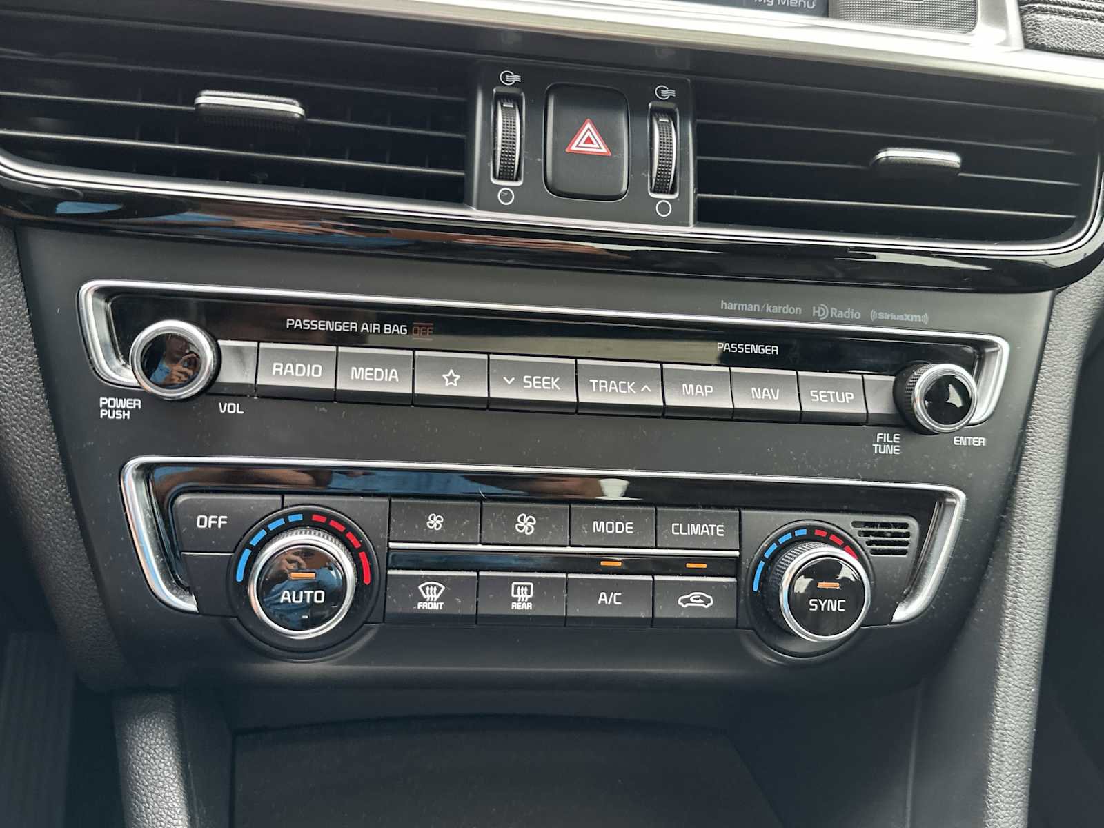 Used 2019 Kia Optima SX FWD image 19