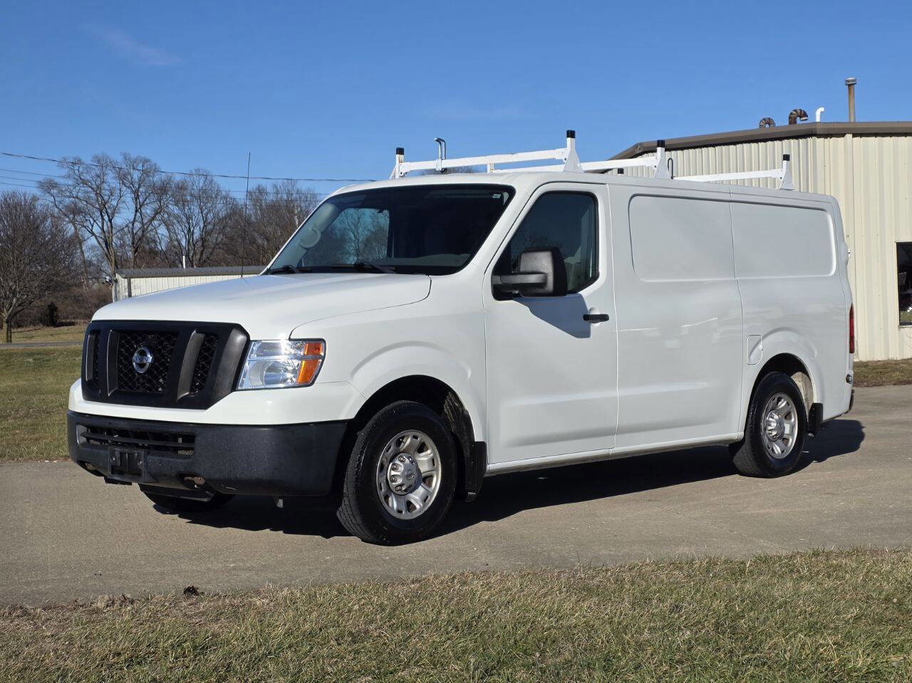 Used 2018 Nissan NV 2500 SV image 5
