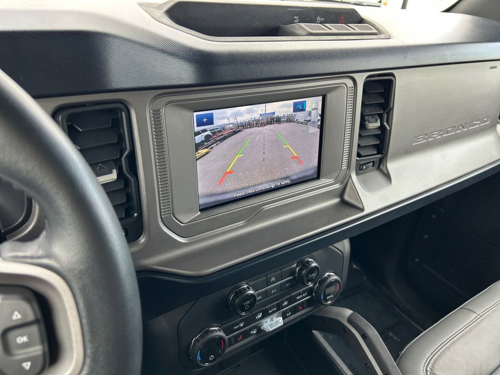 Used 2023 Ford Bronco Outer Banks image 20