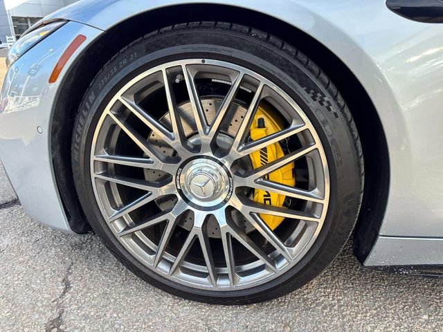 Used 2022 Mercedes-Benz SL 55 AMG SL 55 AMG w/ Driver Assistance Package image 29