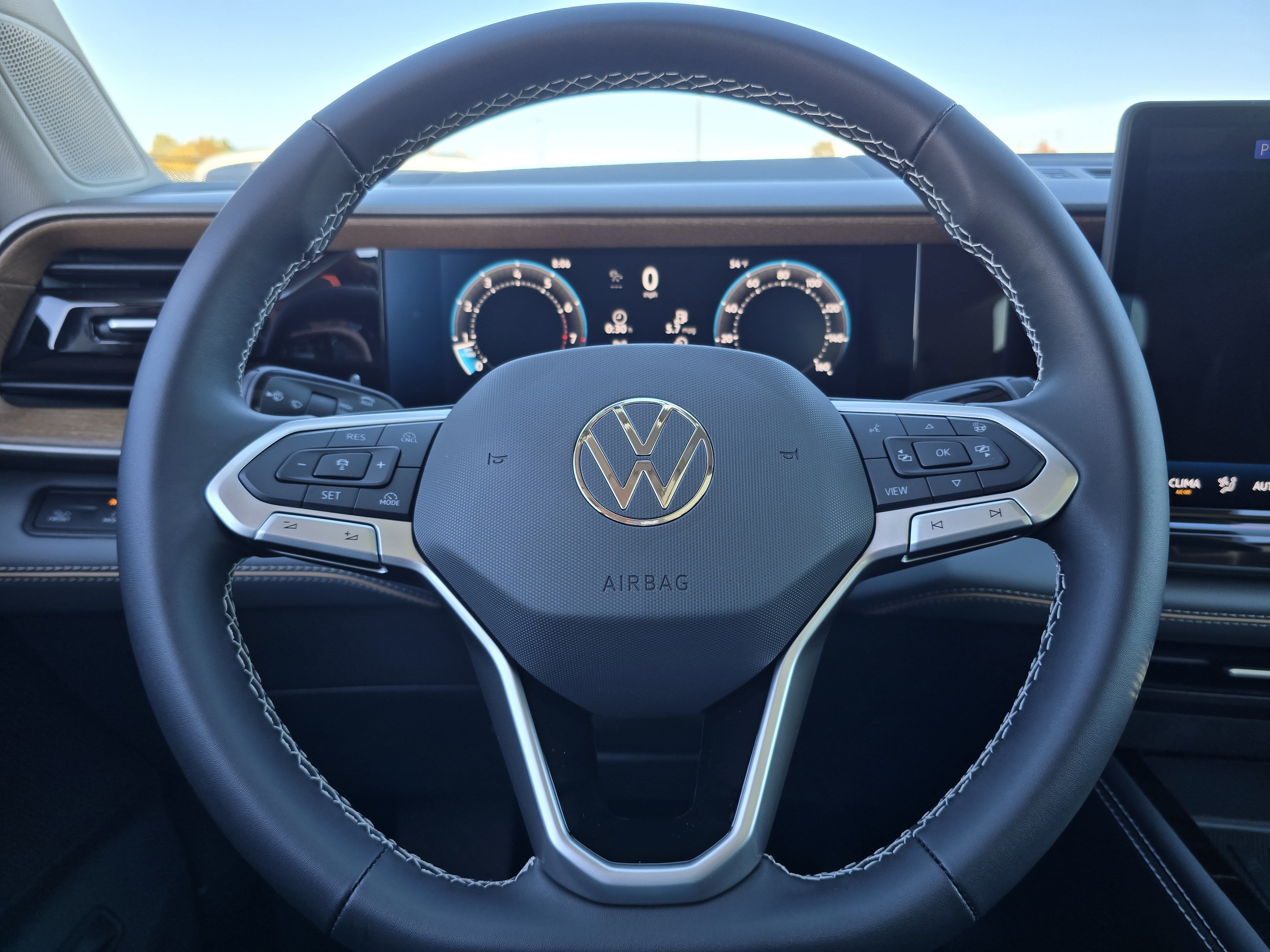 New 2027 Volkswagen Atlas SE AWD/4WD image 22