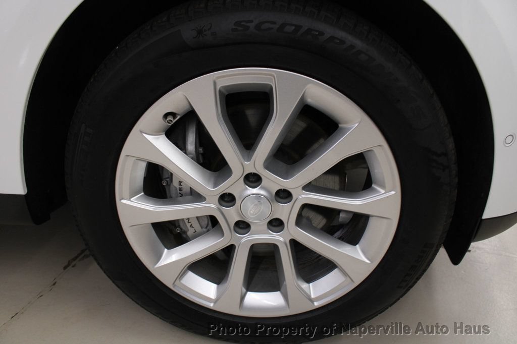 Used 2025 Land Rover Range Rover Sport SE AWD/4WD image 51
