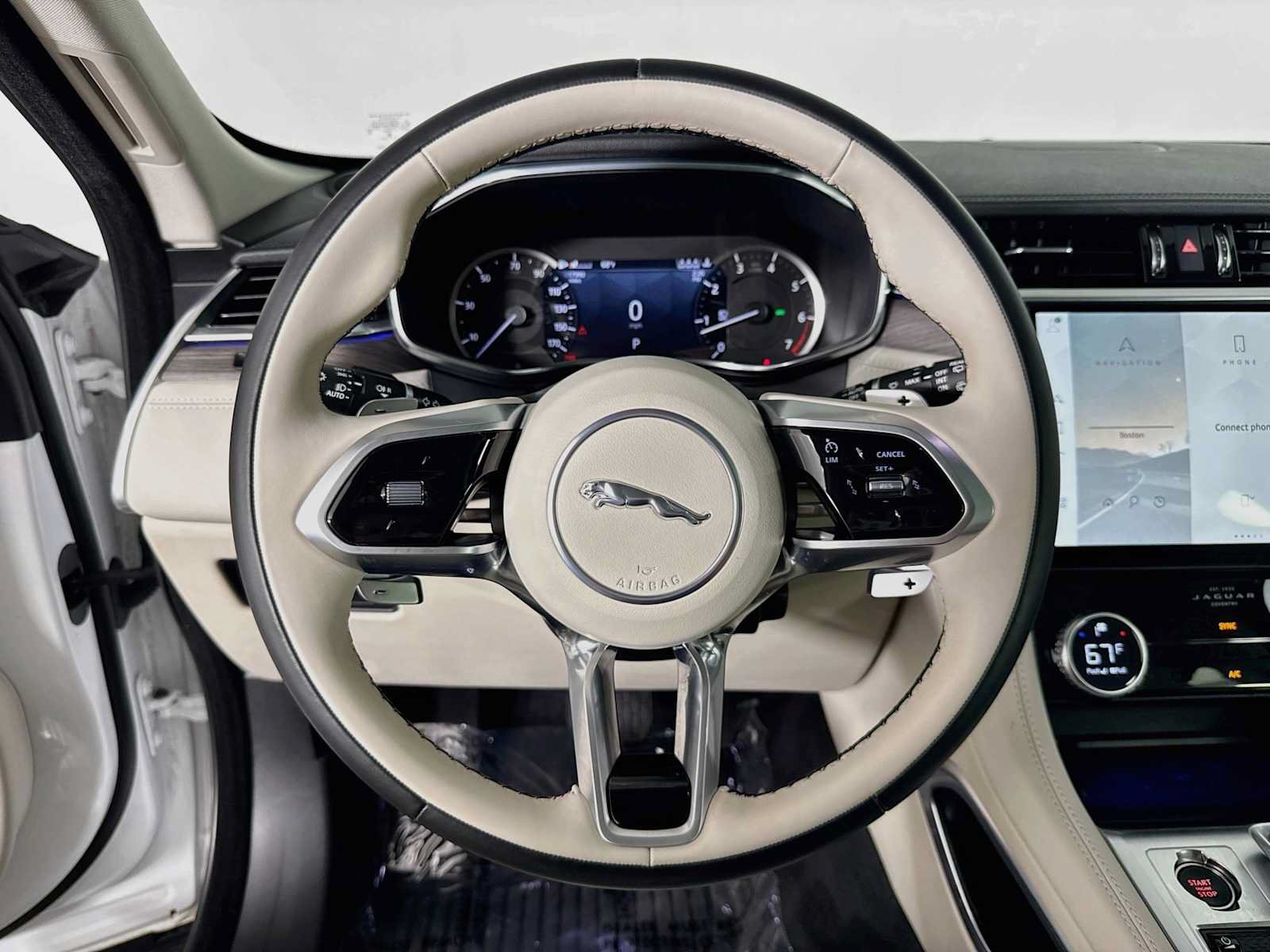 Used 2023 Jaguar F-PACE S AWD/4WD image 11
