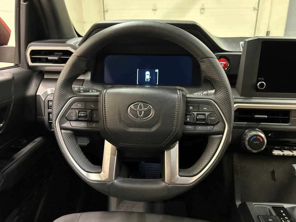Used 2025 Toyota Tacoma TRD Off-Road AWD/4WD image 17