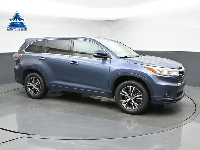 Used 2016 Toyota Highlander XLE