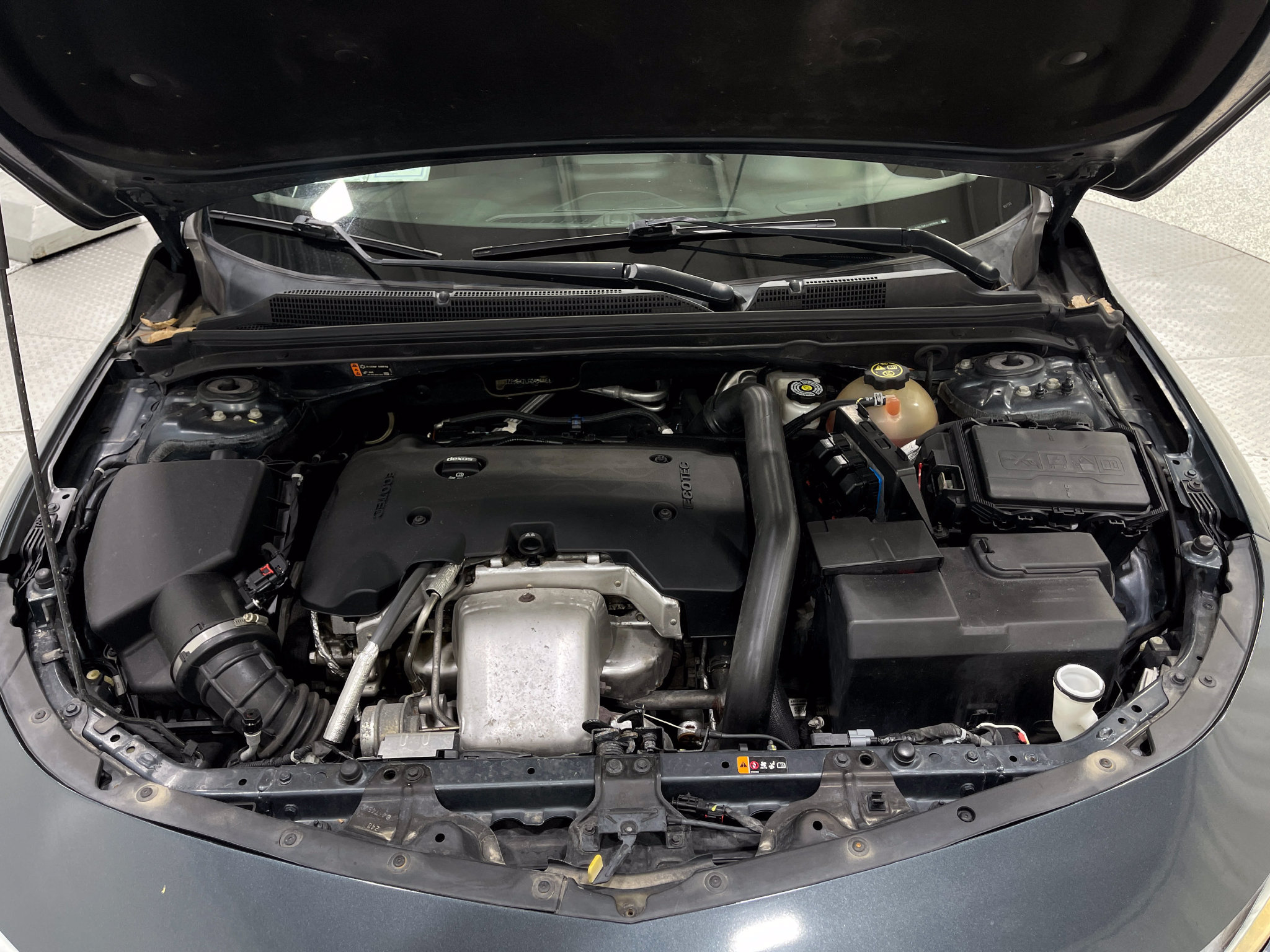Used 2020 Chevrolet Malibu Premier FWD image 25