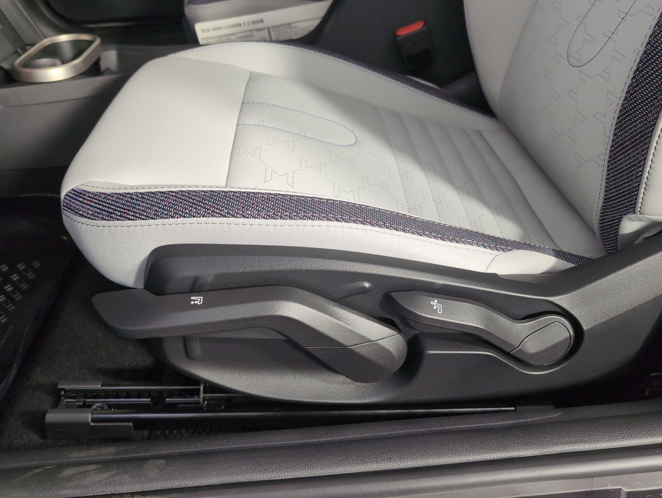 New 2026 MINI Cooper S image 11