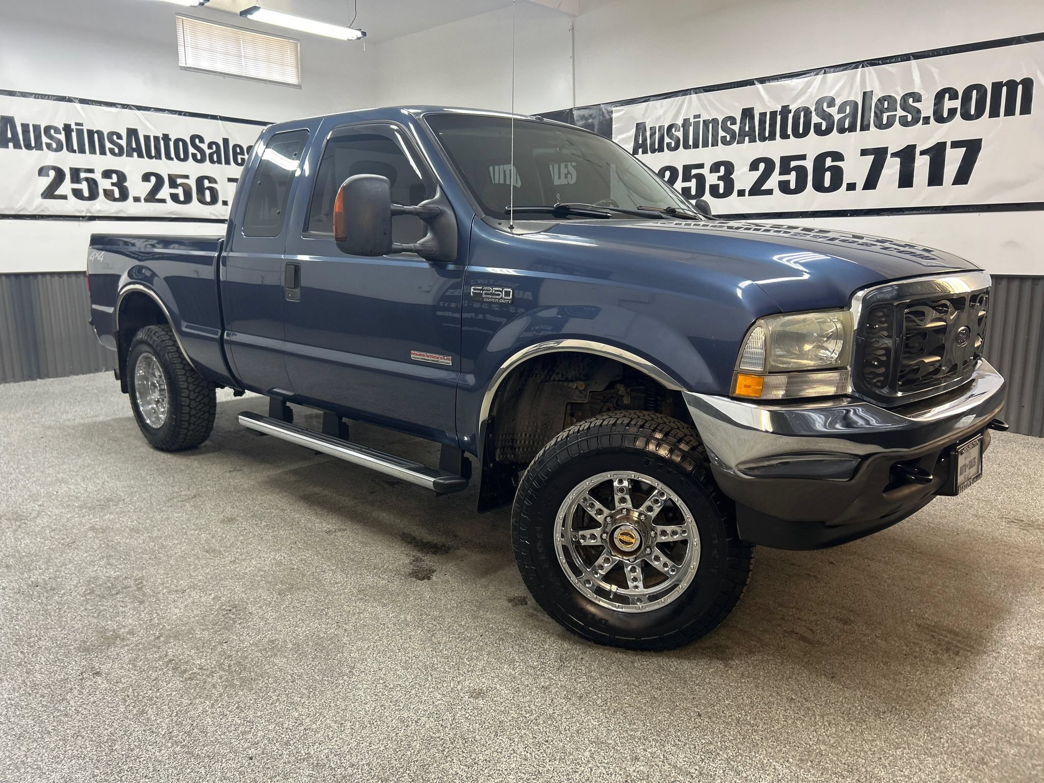 Used 2004 Ford F250 Lariat AWD/4WD image 1