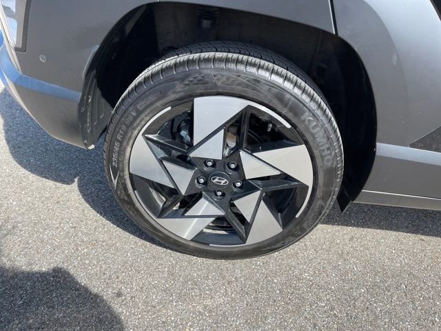 Used 2024 Hyundai Kona Limited image 42