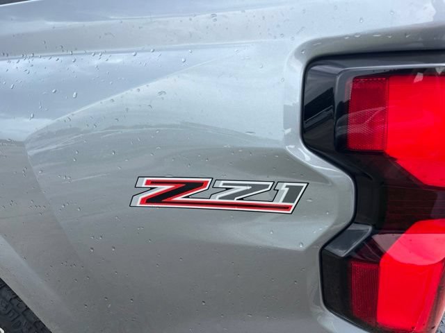 Used 2023 Chevrolet Colorado Z71 w/ Z71 Convenience Package 2 AWD/4WD image 5