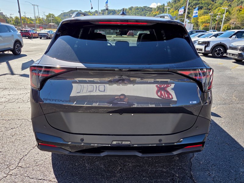 New 2026 Kia Sportage X-Line w/ X-Line Premium Package AWD/4WD image 6