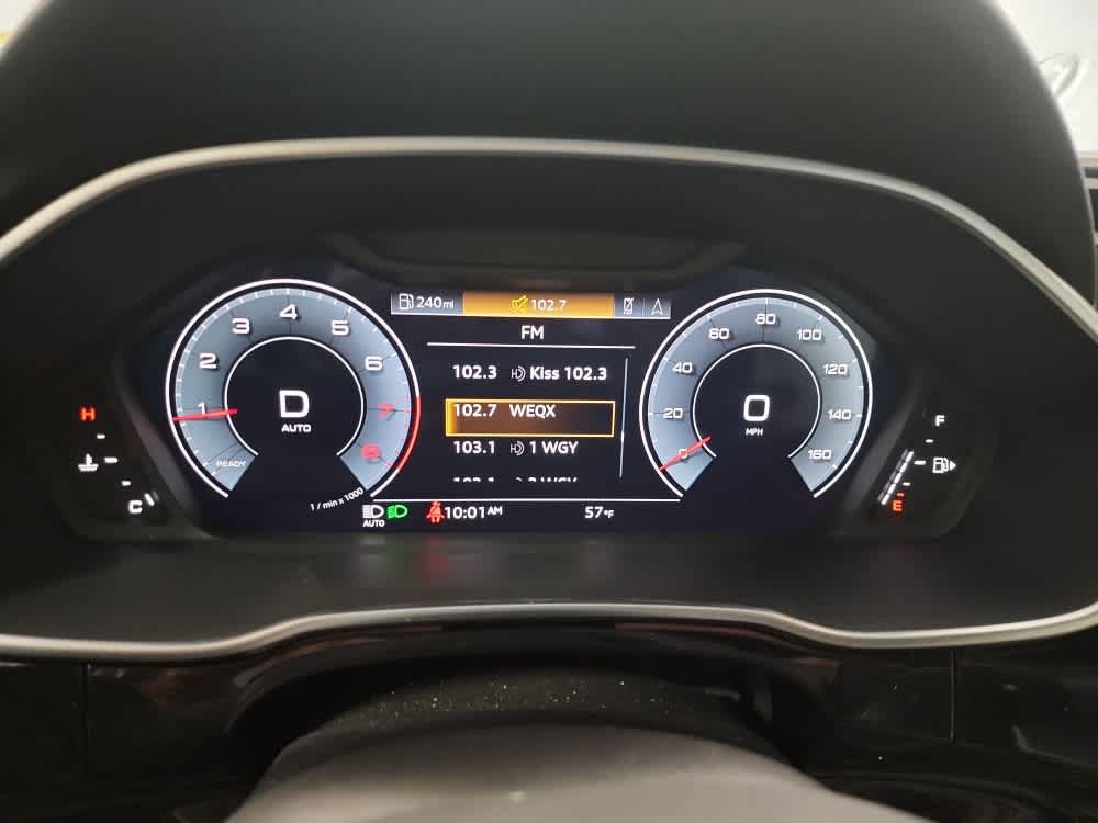 Certified 2024 Audi Q3 2.0T Premium Plus AWD/4WD image 11