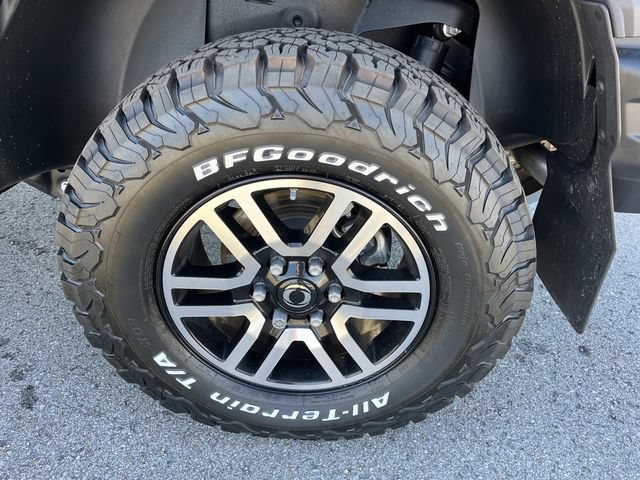 Used 2025 INEOS Grenadier AWD/4WD image 11