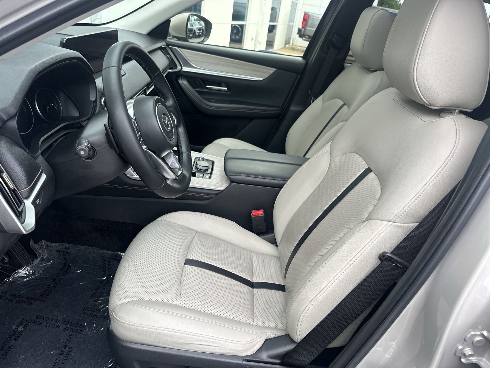 Used 2025 MAZDA CX-90 3.3 Turbo w/ Preferred Package AWD/4WD image 21