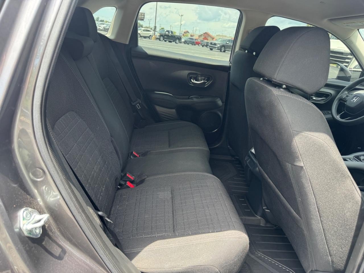 Used 2024 Honda HR-V LX image 11