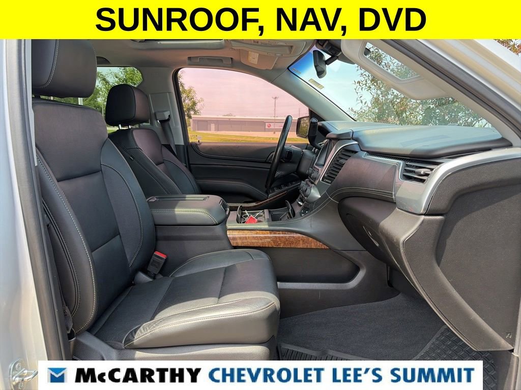 Used 2019 Chevrolet Suburban Premier AWD/4WD image 33