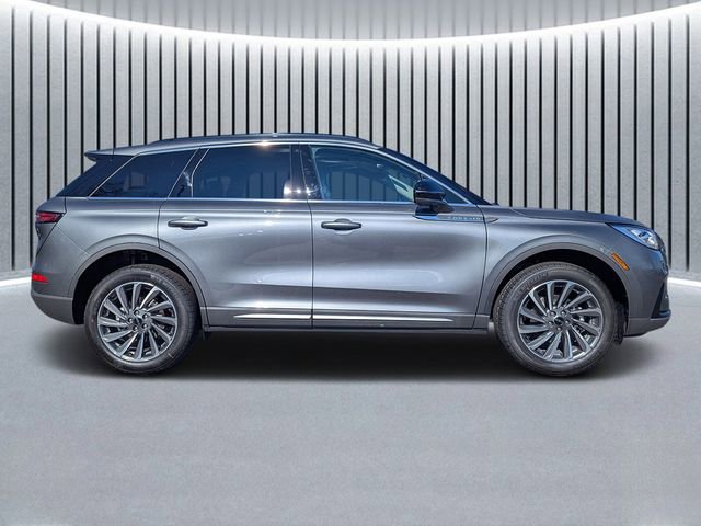 New 2026 Lincoln Corsair Reserve image 2