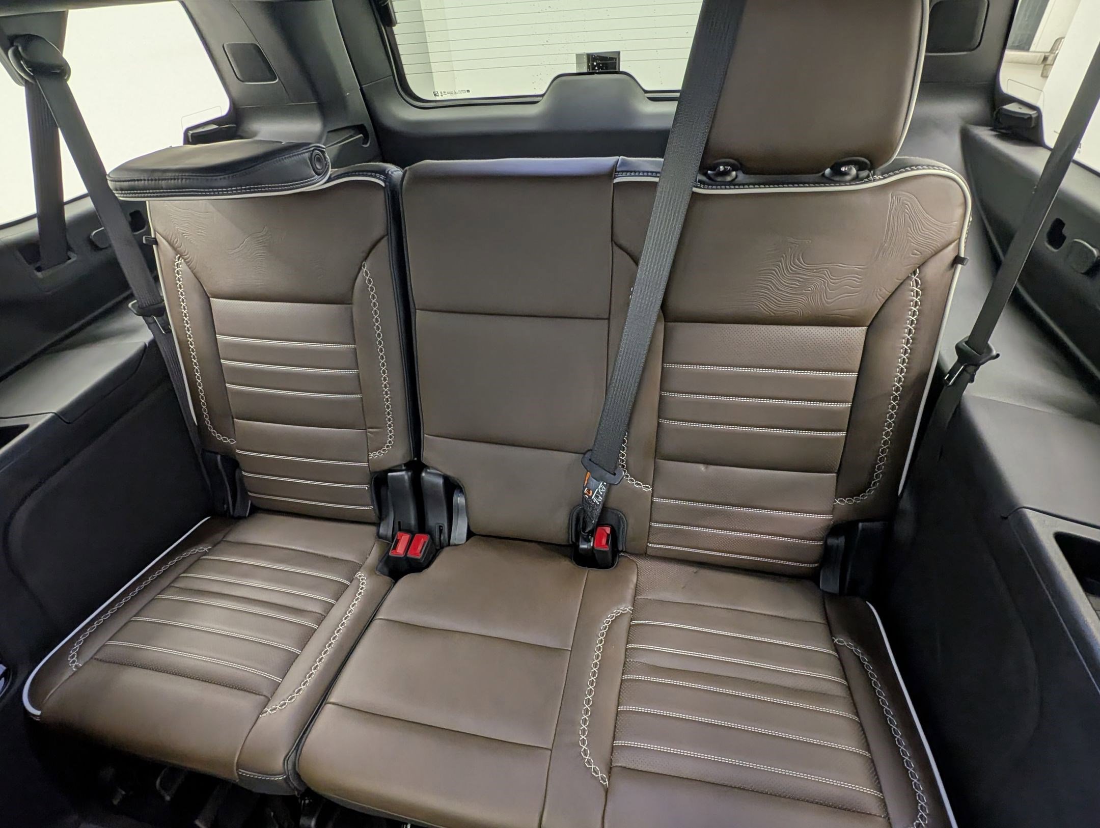 Used 2025 GMC Yukon XL Denali Ultimate image 28