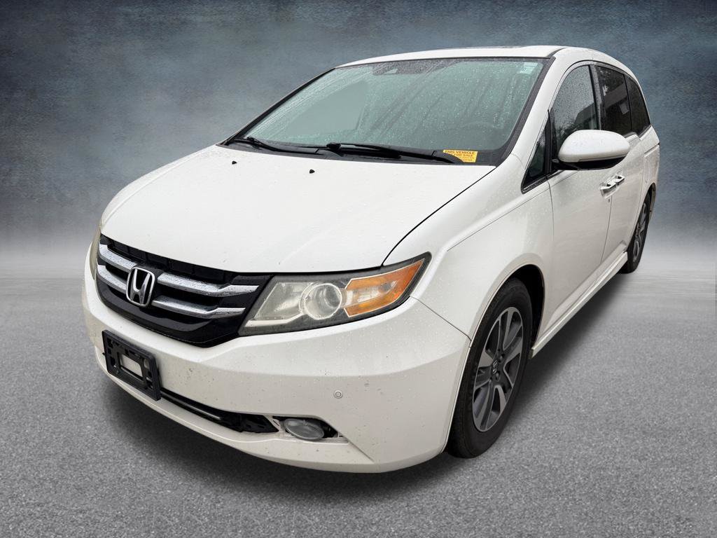Used 2016 Honda Odyssey Touring Elite image 2