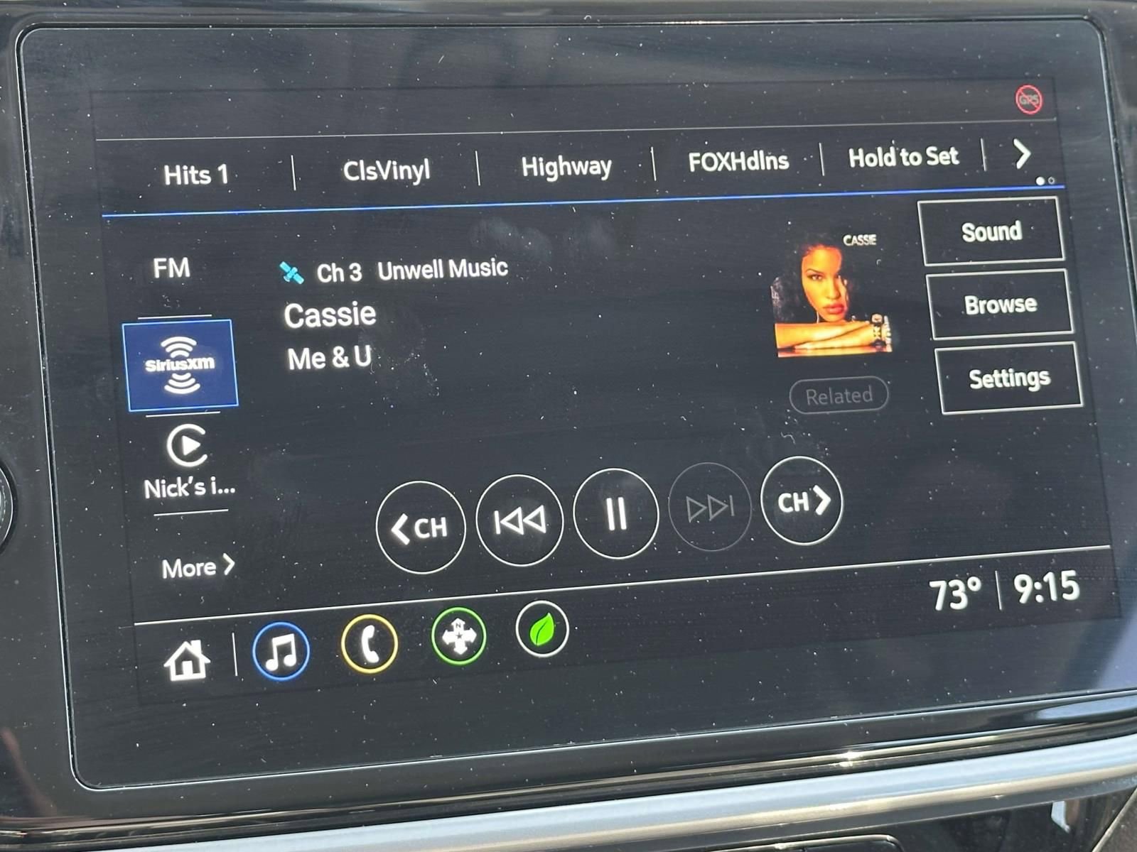 Used 2023 Chevrolet Bolt EUV LT w/ Driver Confidence Package FWD image 10