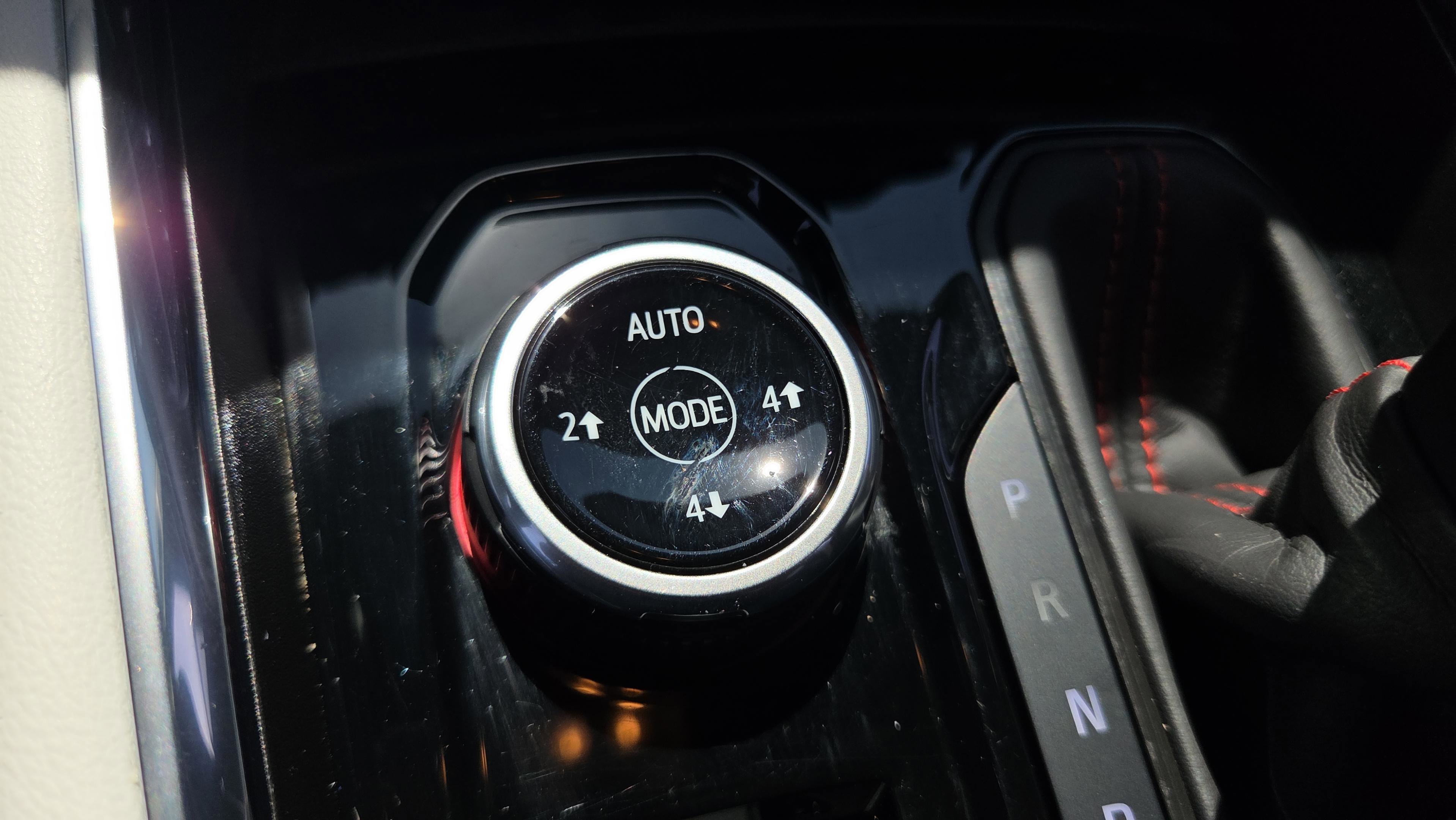 Used 2024 GMC Canyon AT4X AWD/4WD image 22