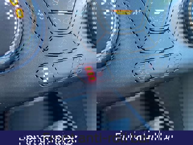 Used 2015 Ford Fusion SE w/ Equipment Group 202A image 31