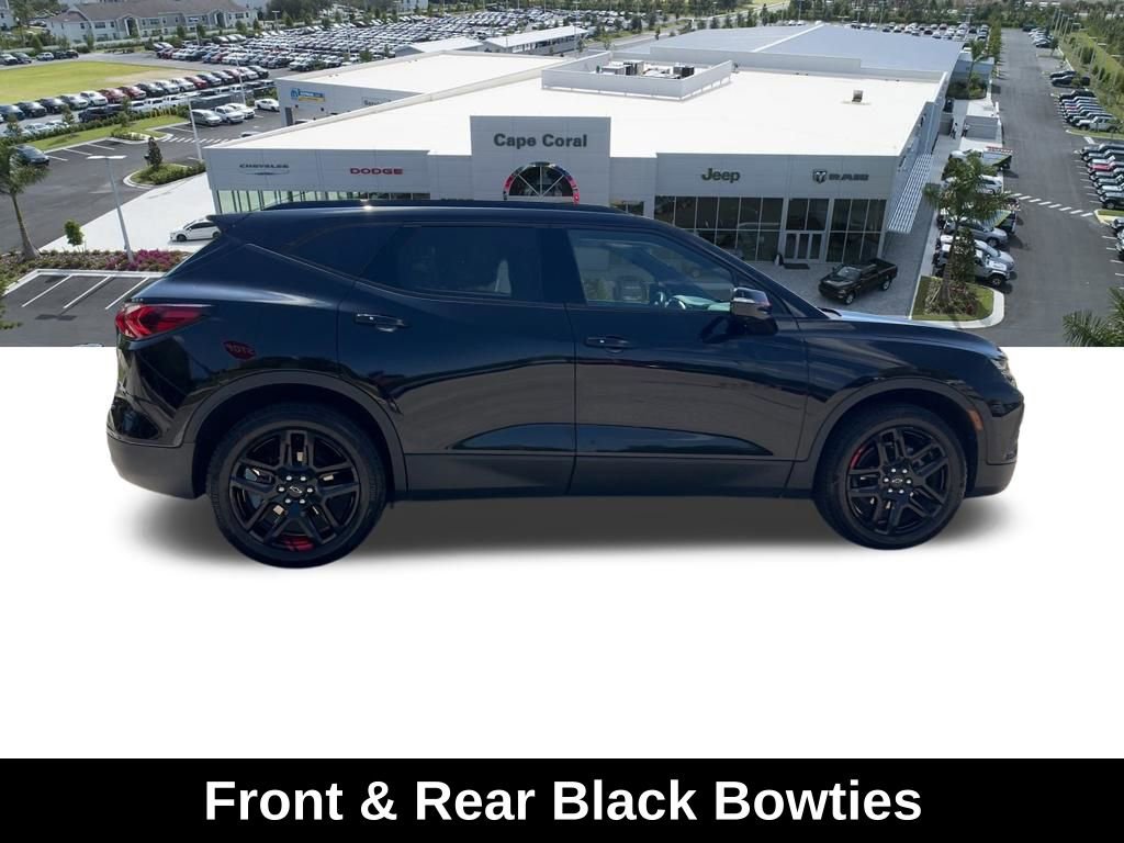 Used 2022 Chevrolet Blazer LT w/ Redline Edition FWD image 13