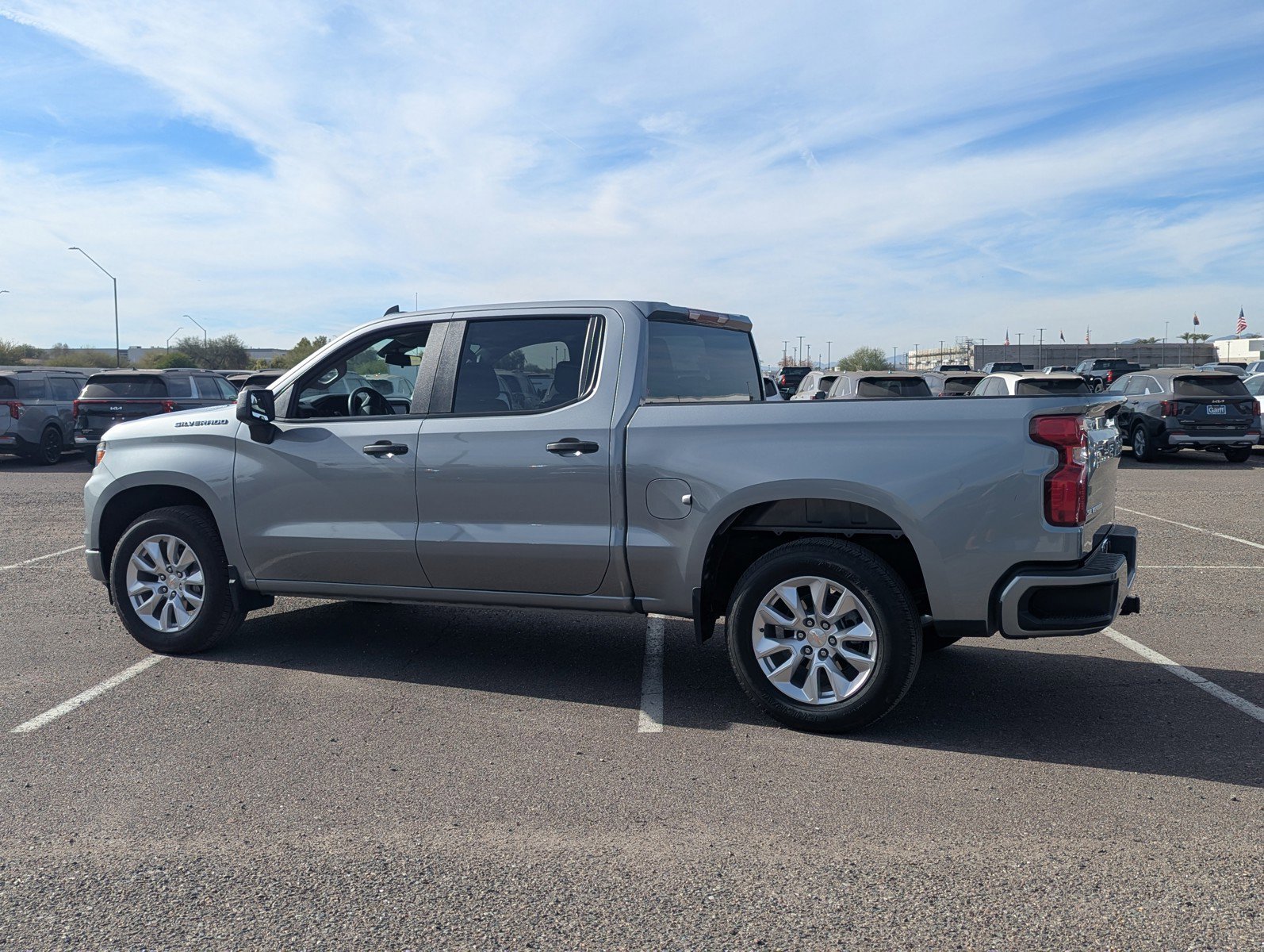 Used 2024 Chevrolet Silverado 1500 Custom image 3