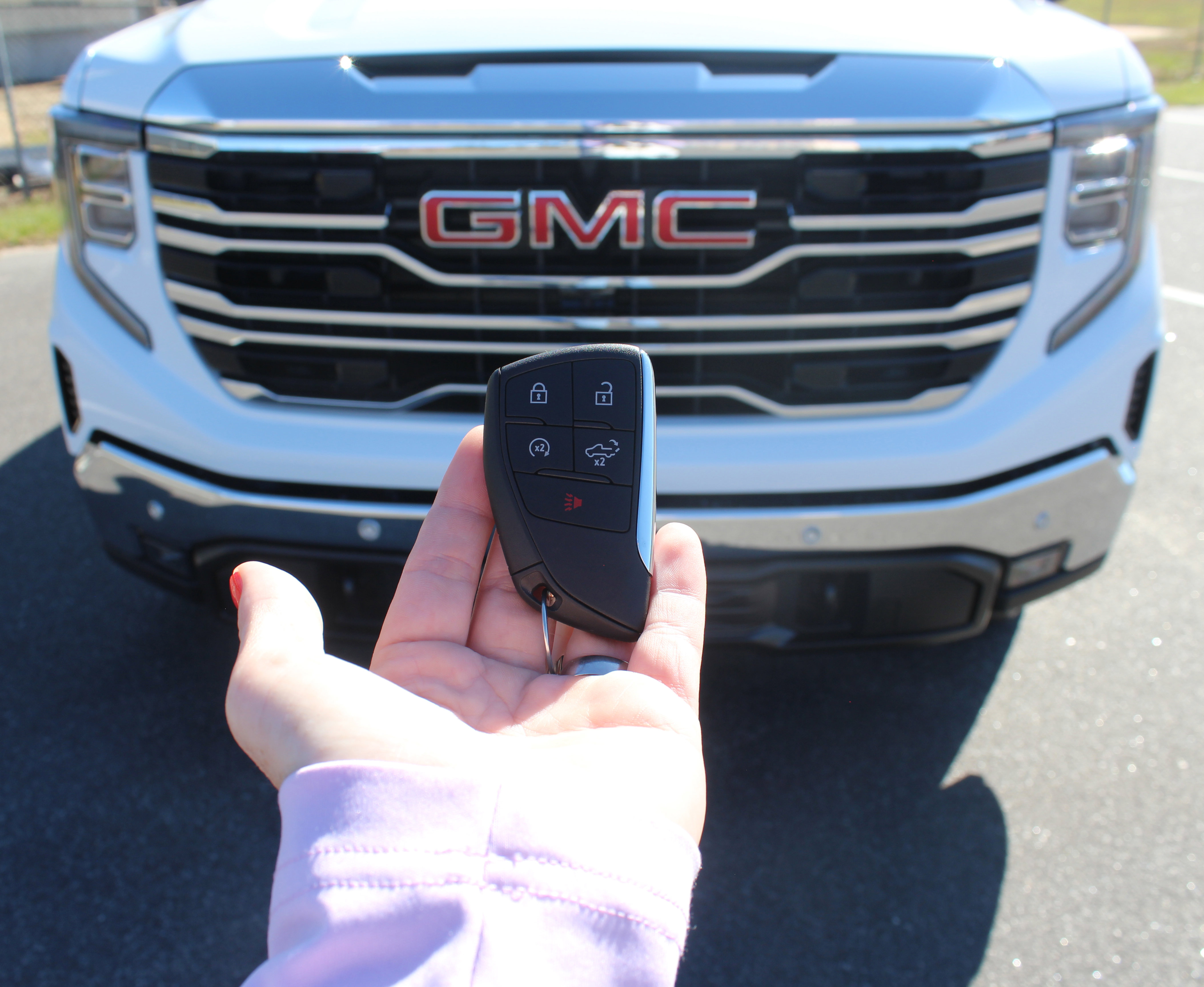 New 2026 GMC Sierra 1500 SLT image 57